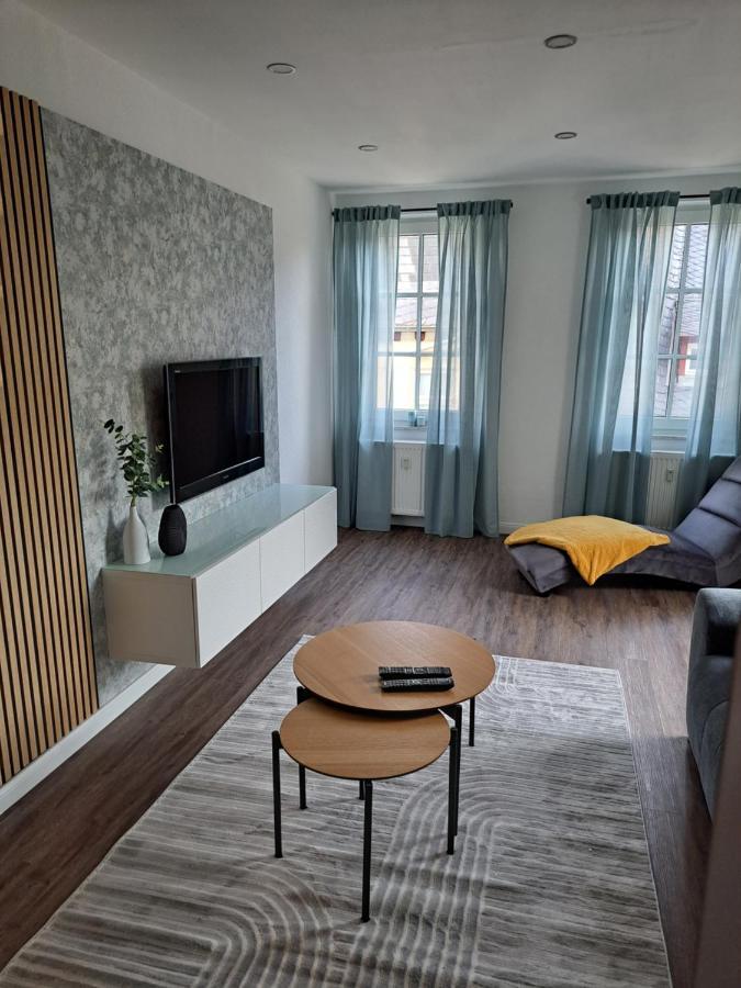 Blick Zum Brueckentor Apartment ทราเบิน-ทราร์บาค ภายนอก รูปภาพ